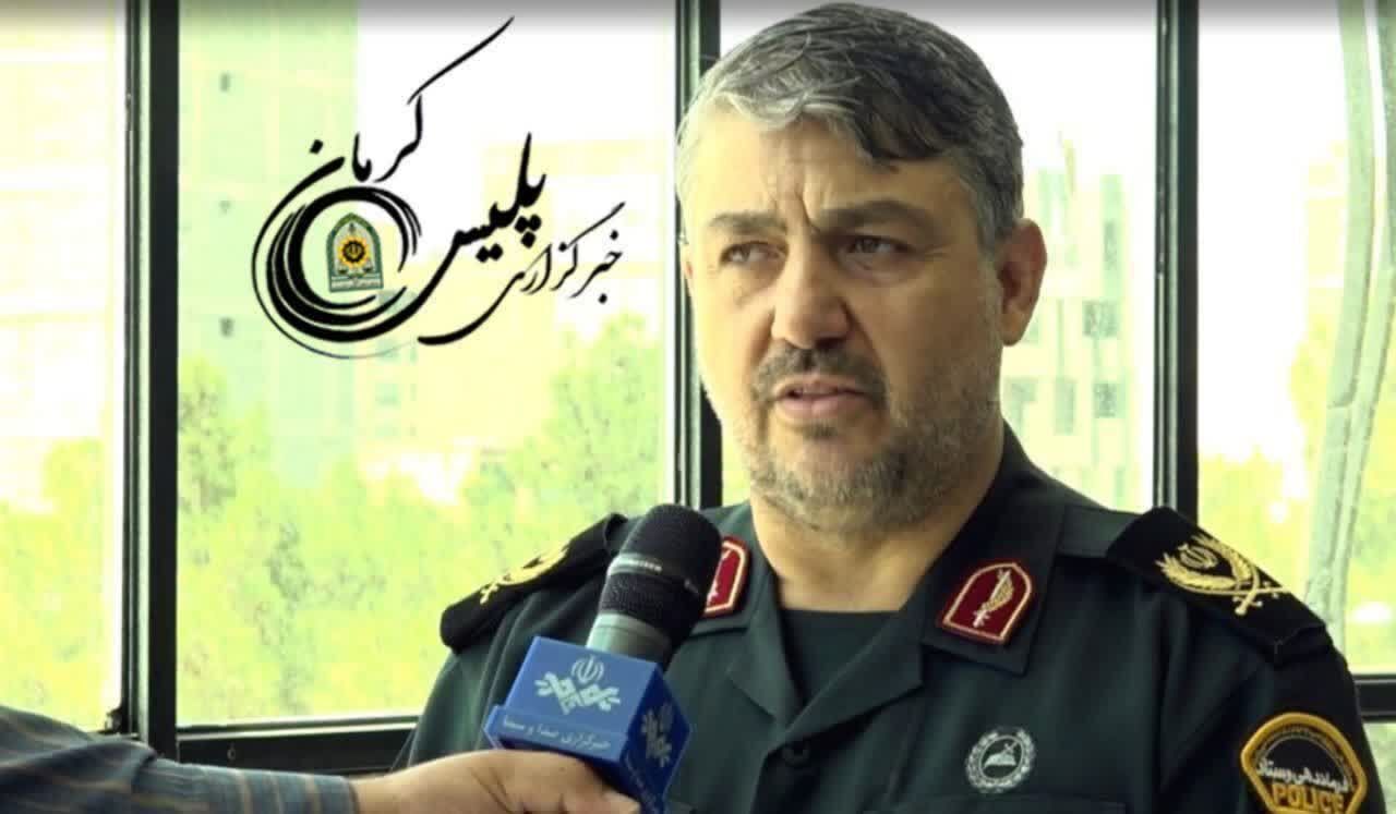 دستگیری عامل ده همت اخلال در نظام اقتصادی سیرجان دستگیری عامل ده همت اخلال در نظام اقتصادی سیرجان