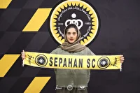 ثنا صادقی در جمع شاگردان بیان محمودی